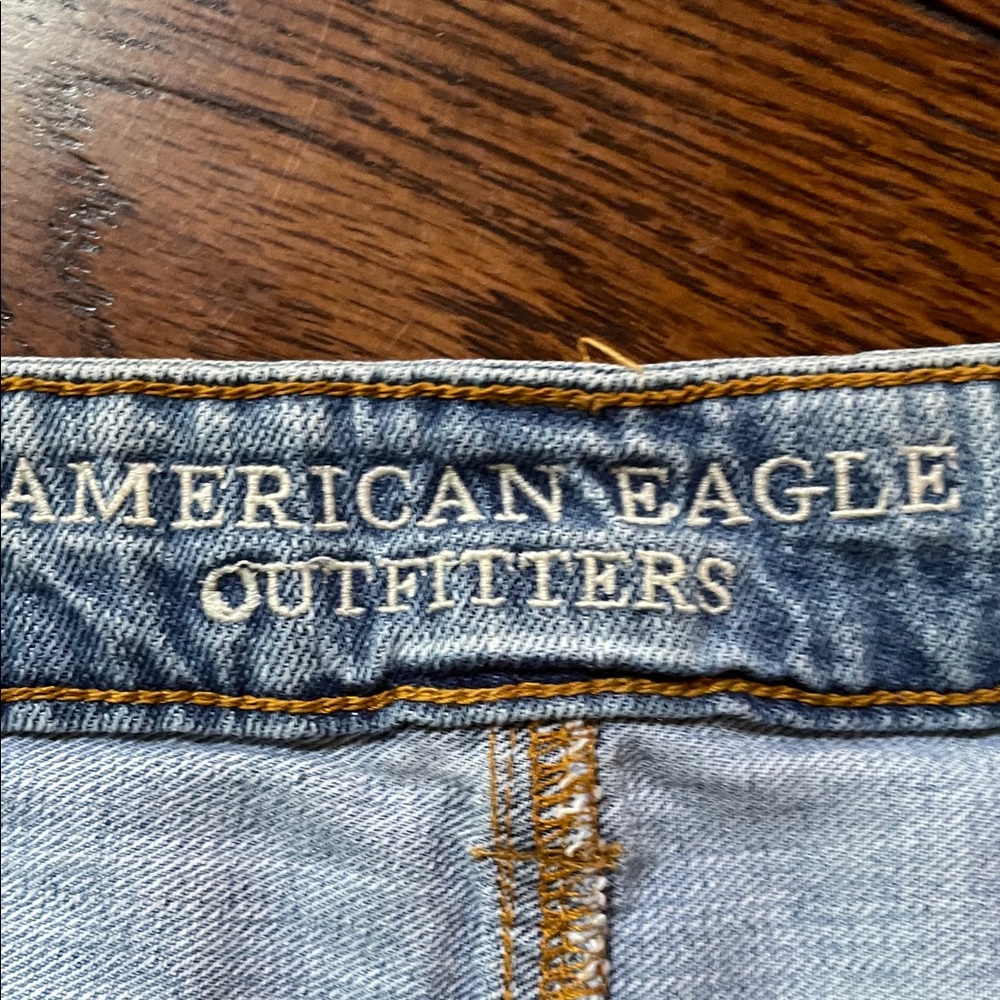 American Eagle Outfitters Light Blue Distressed Denim Jean Shorts - Picture 3 of 4